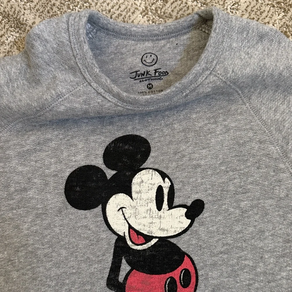 Junk Food Clothing x Disney Kids’ Mickey Raglan Fleece Heather Grey Sweatshirt—S